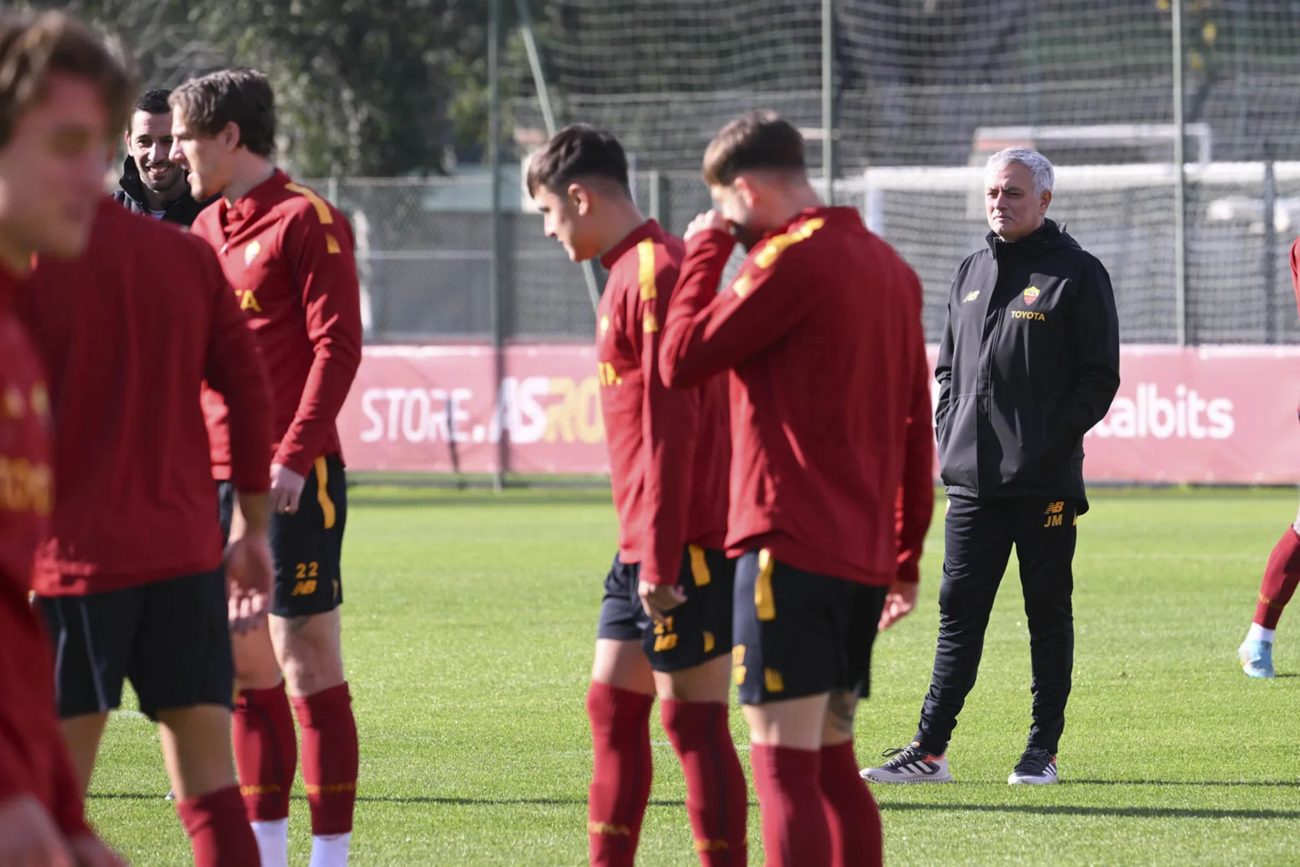 包含今晚意大利杯传出新动向，成都蓉城手感冰凉，管理层表态：话题不断，阵容厚度经受考验的词条-天博入口